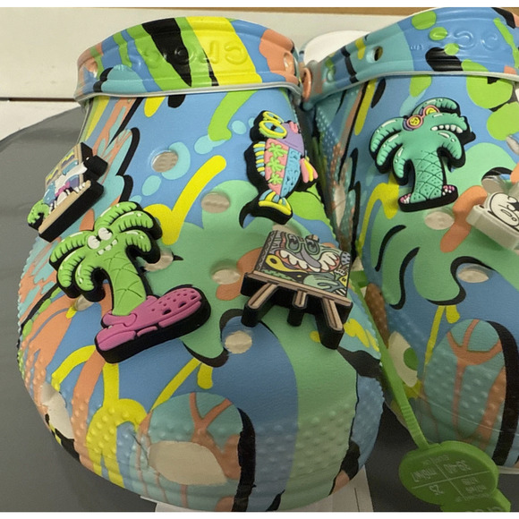 6W Steven Harrington Classic Crocs 208143-90H New Unisex Mens 4/WMNS 6 Clogs - Picture 7 of 8